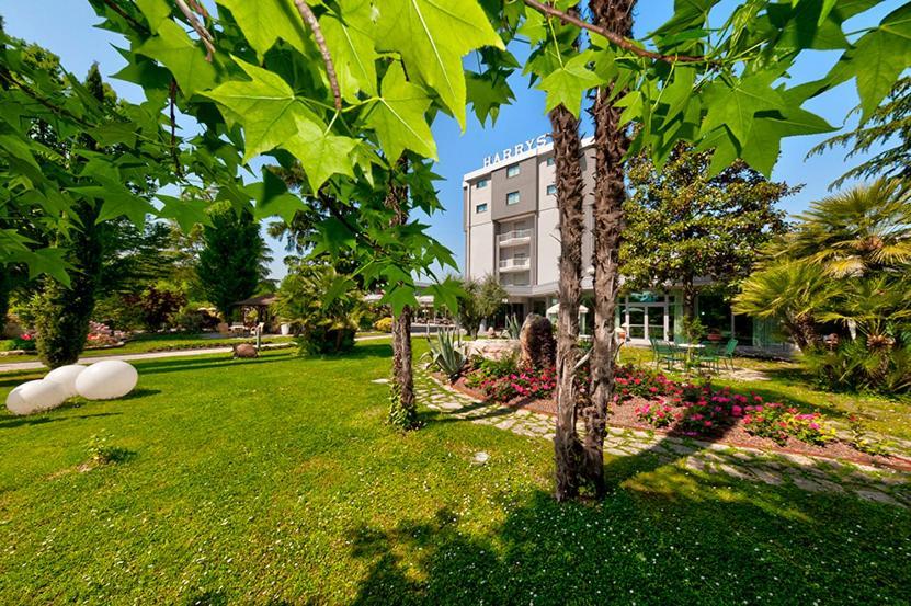Hotel Harrys' Garden Abano Terme Esterno foto