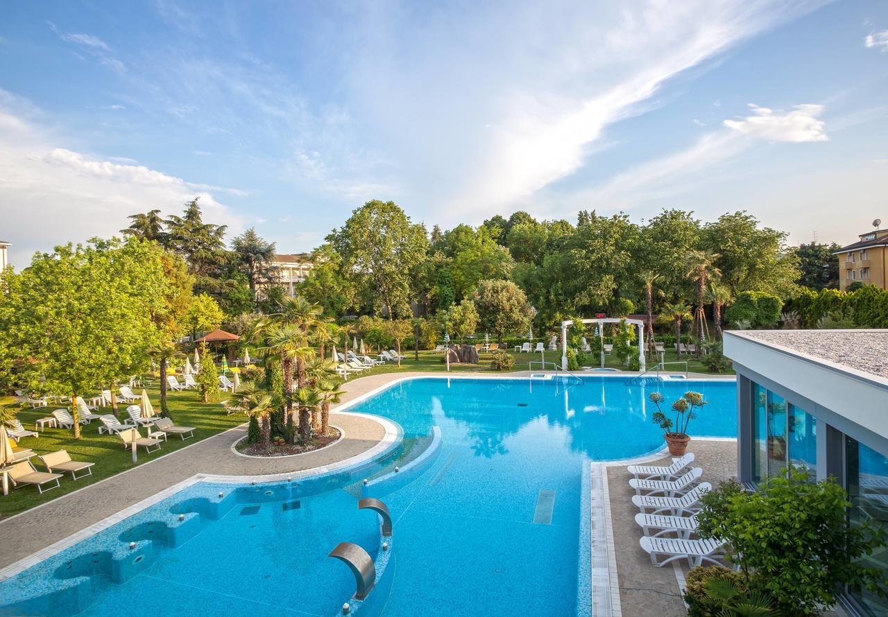 Hotel Harrys' Garden Abano Terme Esterno foto
